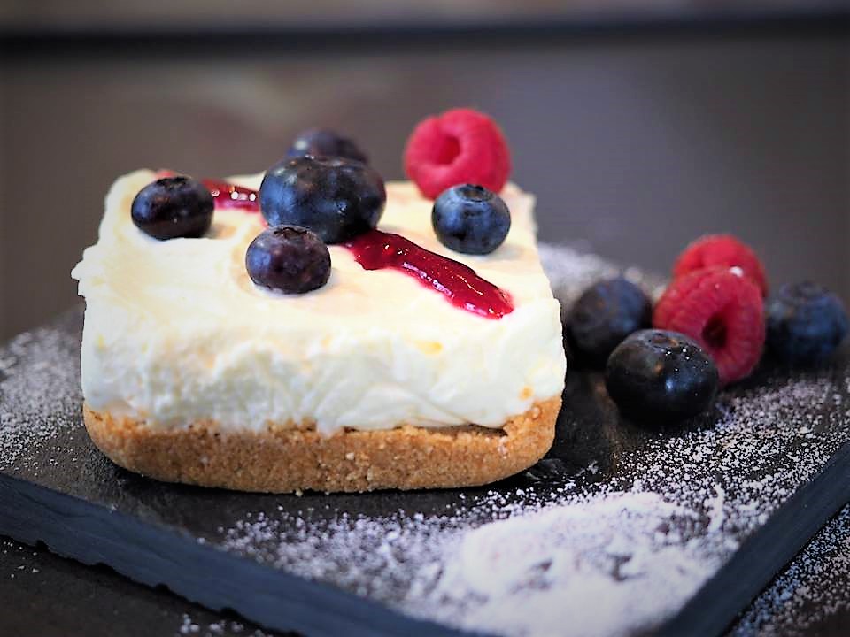 Mini Cheesecake al caprino e frutti rossi