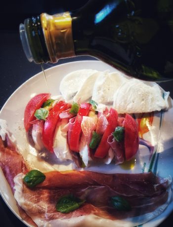 Caprese a strati con Prosciutto Toscano Dop