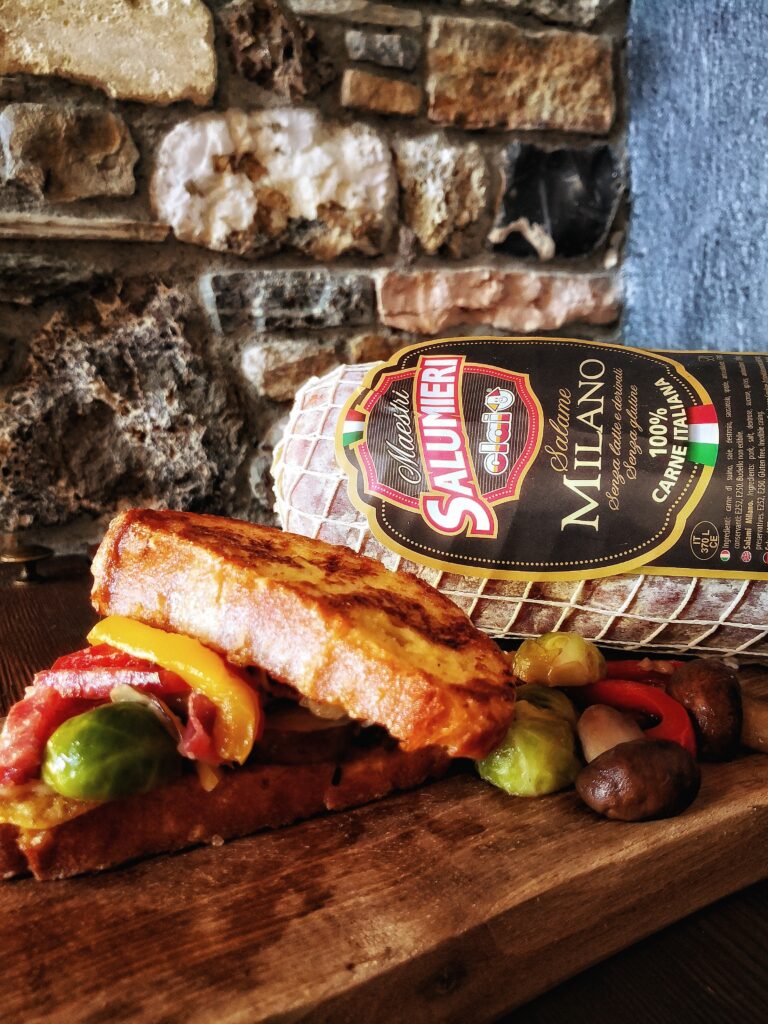 Pain Perdu salato farcito con Salame Milano, formaggi e verdure svuotafrigo