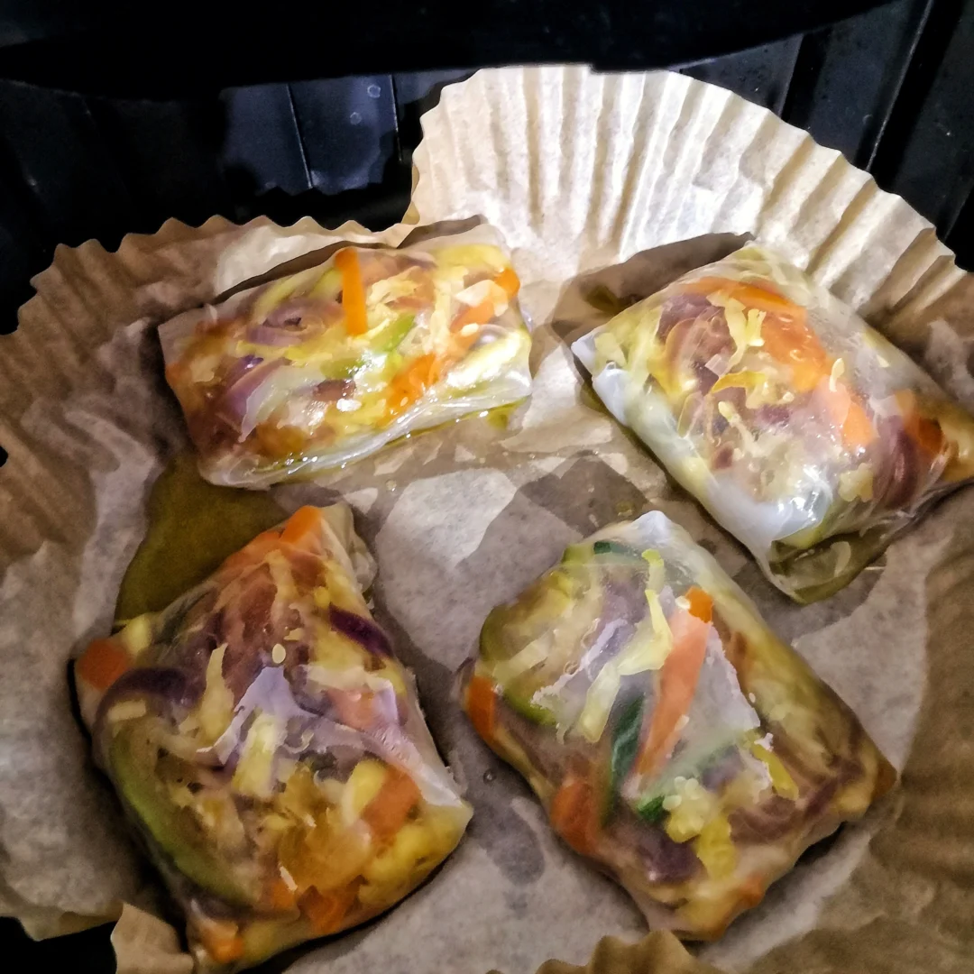 Involtini di verdure in sfoglia di riso: leggeri, croccanti e irresistibili